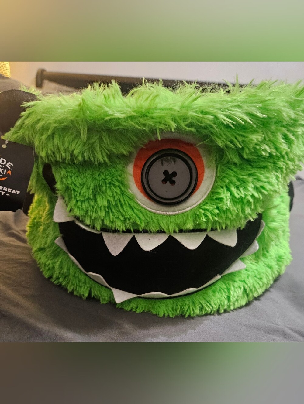 hyde & eek! boutique monster treat bucket